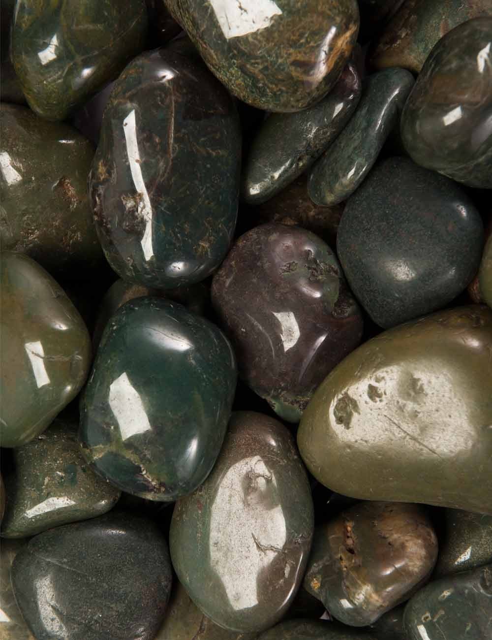 Piedras naturales de Rio Brillantes Color Verde (Bolsa x 10 kg)